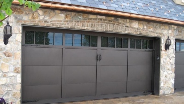 What To Consider When Hiring A Garage Door Repair Company