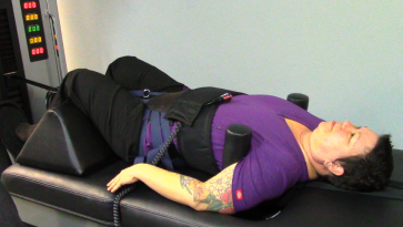 How Does a Spinal Decompression Specialist Help you Heal From Chronic Pain